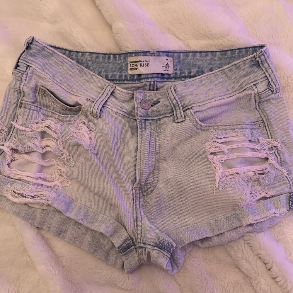 Abercrombie & Fitch Low rise shorts
